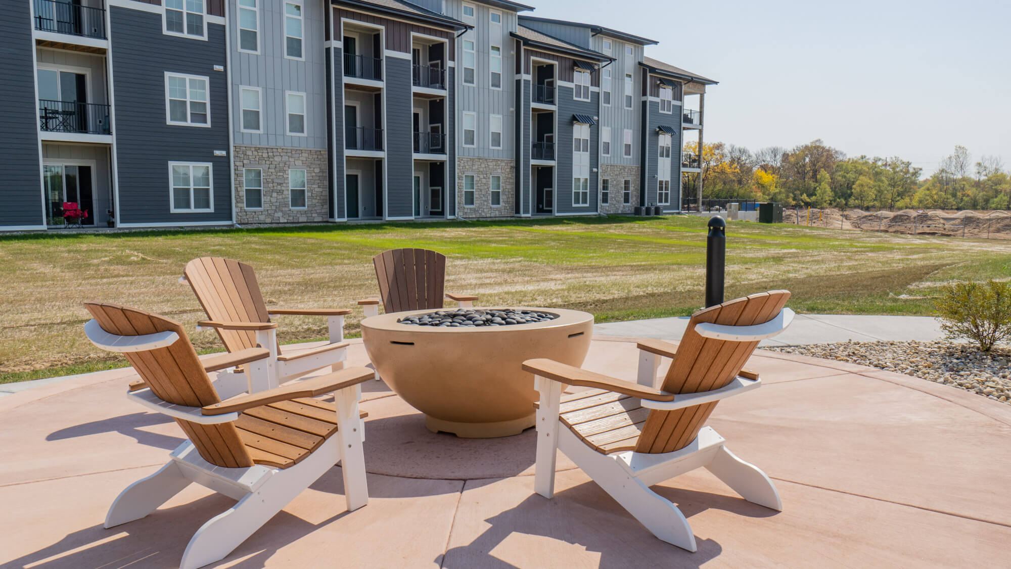 fireplace seating THE GLADE
